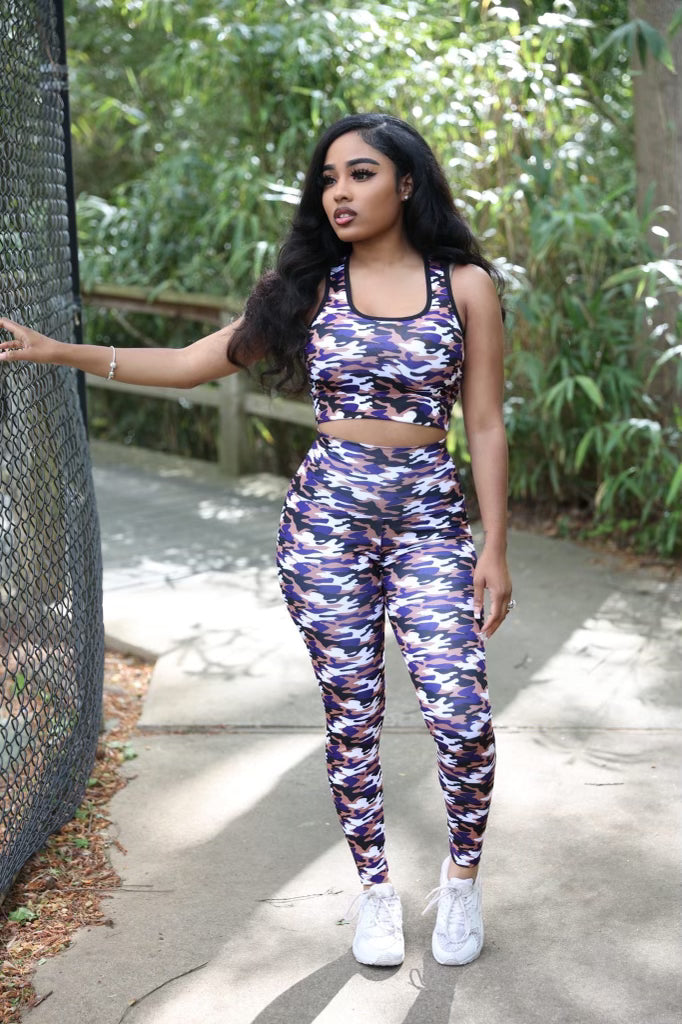5 Shades of Camo Women’s Workout Set